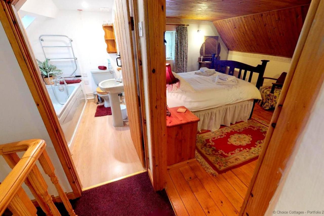 Monkleigh Coachmans Cottage 1 Bedroom ビディフォード エクステリア 写真